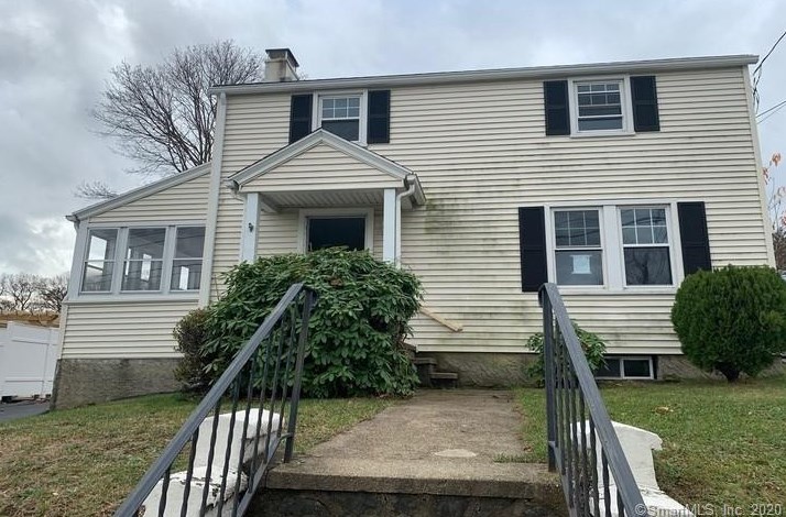 655 Wilcoxson Ave, Stratford, CT 06614-4239