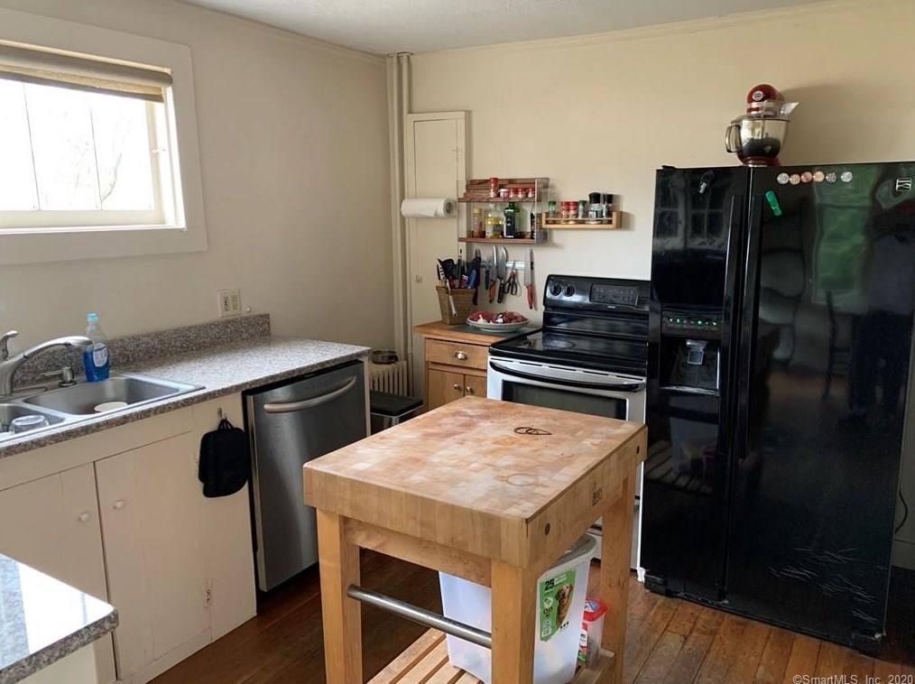 119 Church St, Canaan, CT 06018