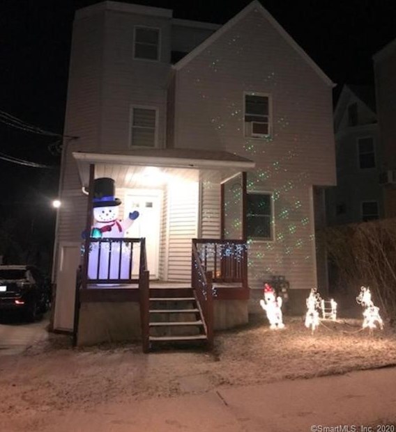 8 Cleveland Ter, Norwalk, CT 06854