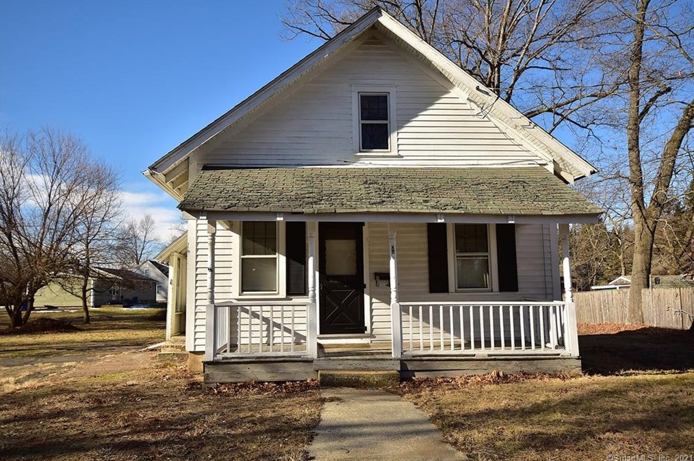 1 Jubrey Ln, Windsor Locks, CT 06096