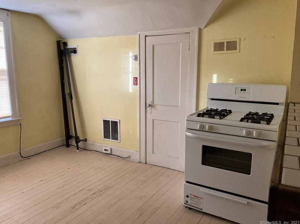 42 Tracy Ave #3, Torrington, CT 06790