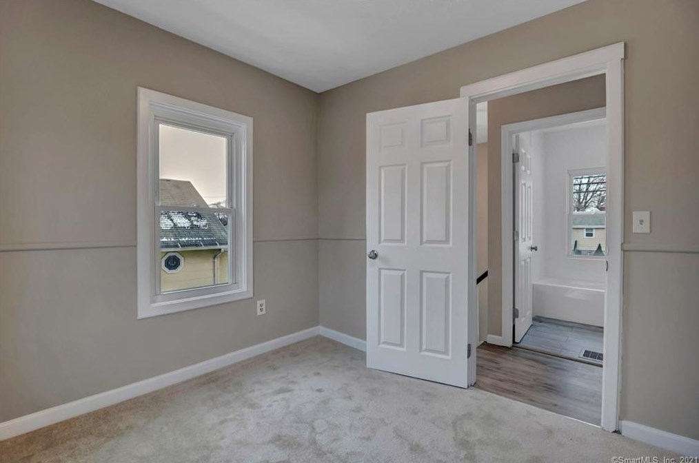 199 Coe Ave, New Haven CT 06512-4725 exterior