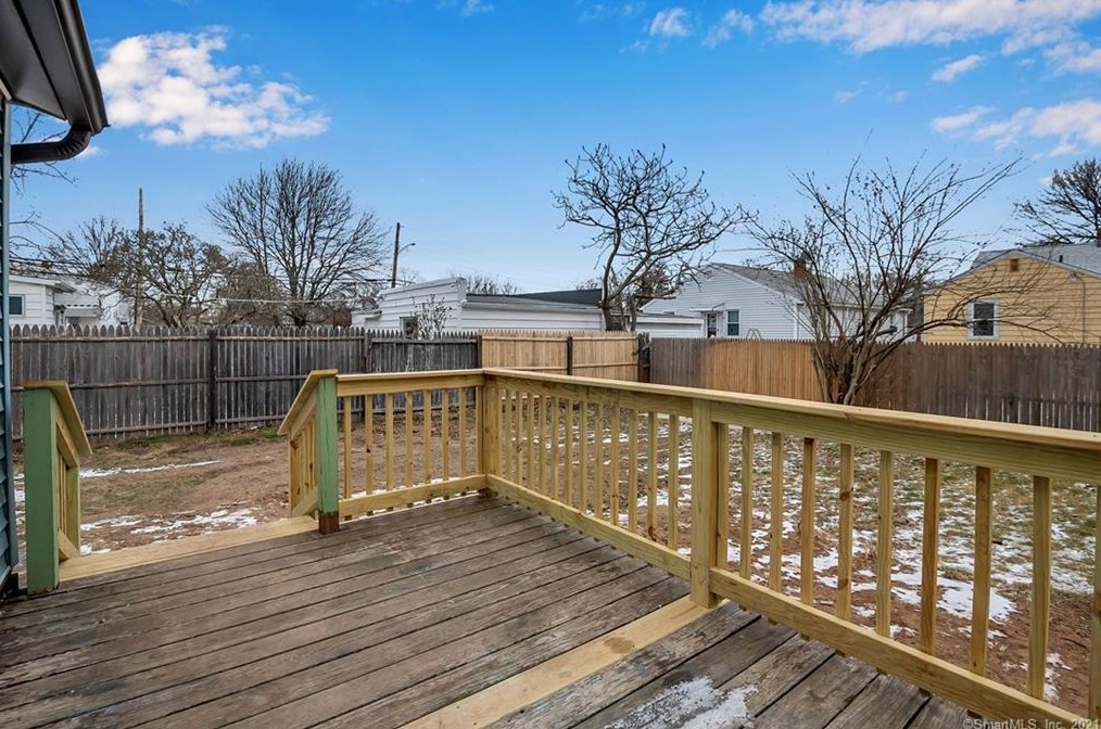 199 Coe Ave, New Haven CT 06512-4725 exterior