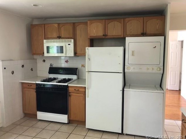 222 Davis Ave #2, Greenwich, CT 06830