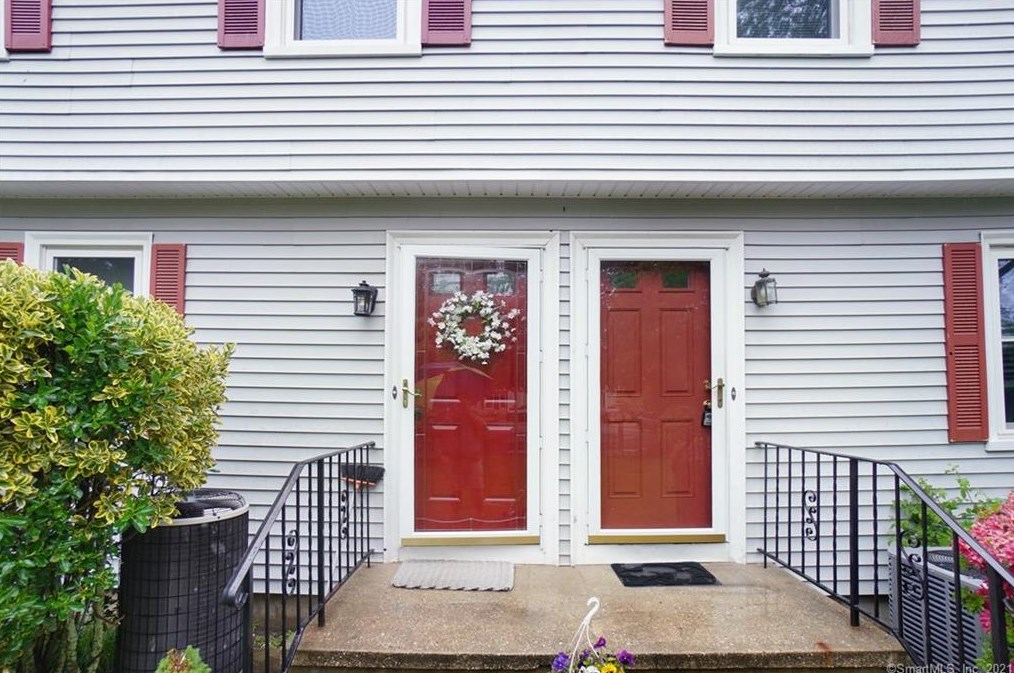 7 Meredith Ct Unit B, Norwalk, CT