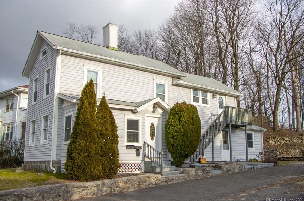 236 Flax Hill Rd #1, Norwalk, CT 06854
