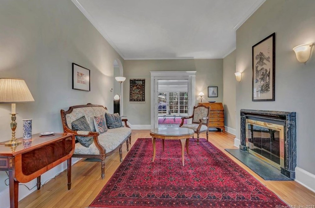 75 Hall St, New Haven CT 06516-3719 exterior