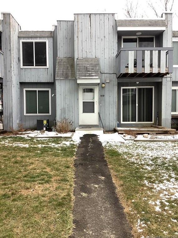 14 Cedar Ct, New Haven, CT 06513 exterior