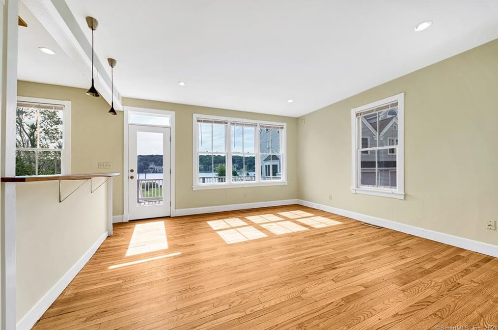 253 Front St, New Haven CT 06513-3205 exterior