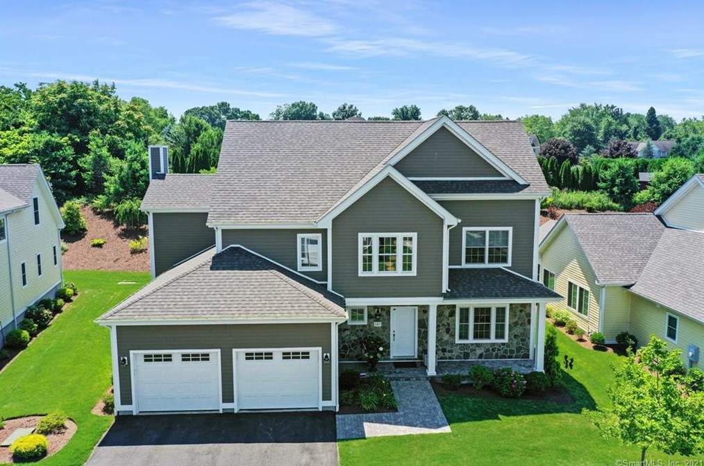187 Sunrise Hill Cir, Orange, CT 06477