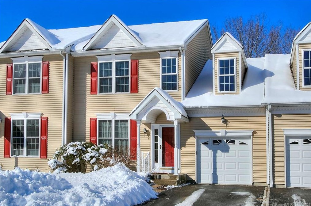 17 Fieldstone Ct #17, North Haven, CT 06473