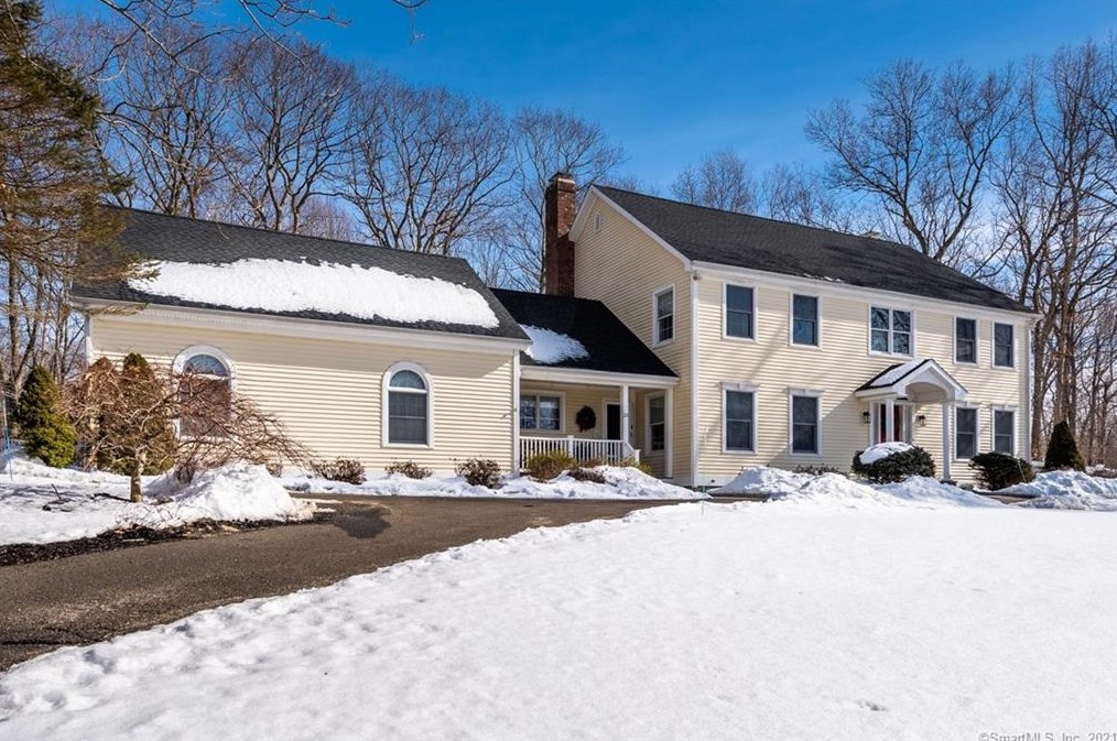 20 Hidden Springs Rd, Madison, CT 06443-1670