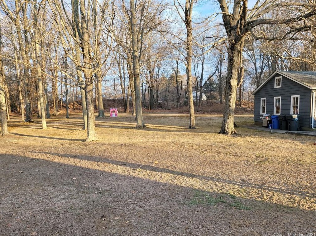96 Westfield Ave, Killingly CT  06239-2132 exterior
