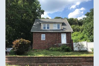 311 Wolcott Street - Photo 1