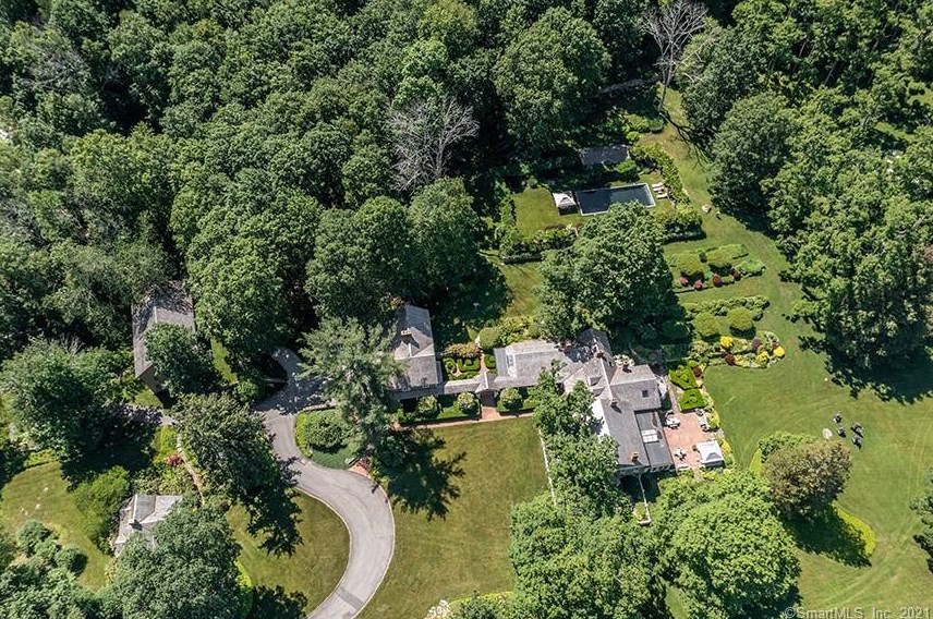 27 Macedonia Brook Rd, Kent, CT 06757