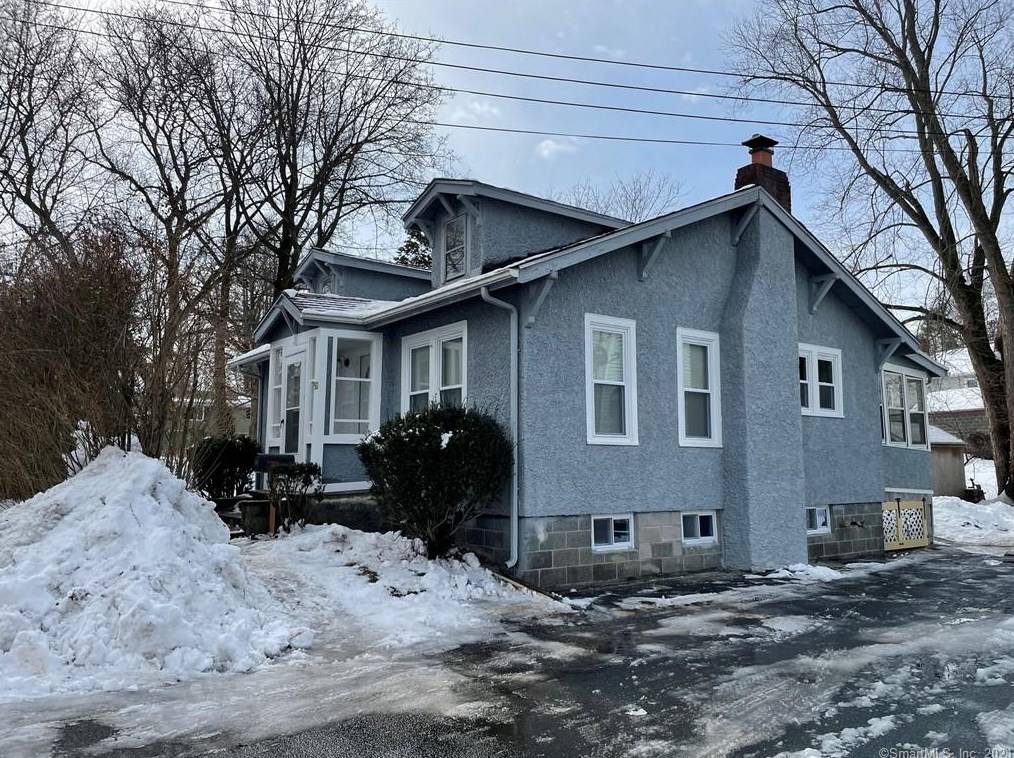 50 Liberty Ave, Danbury, CT 06810-8144