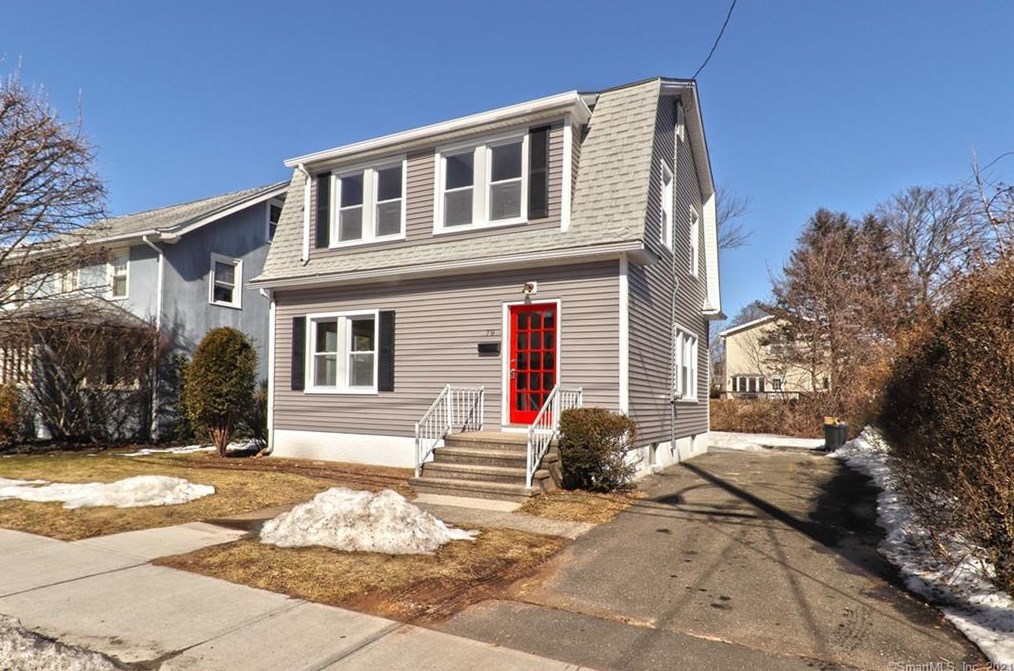 79 Treadwell St, New Haven, CT 06517-2340