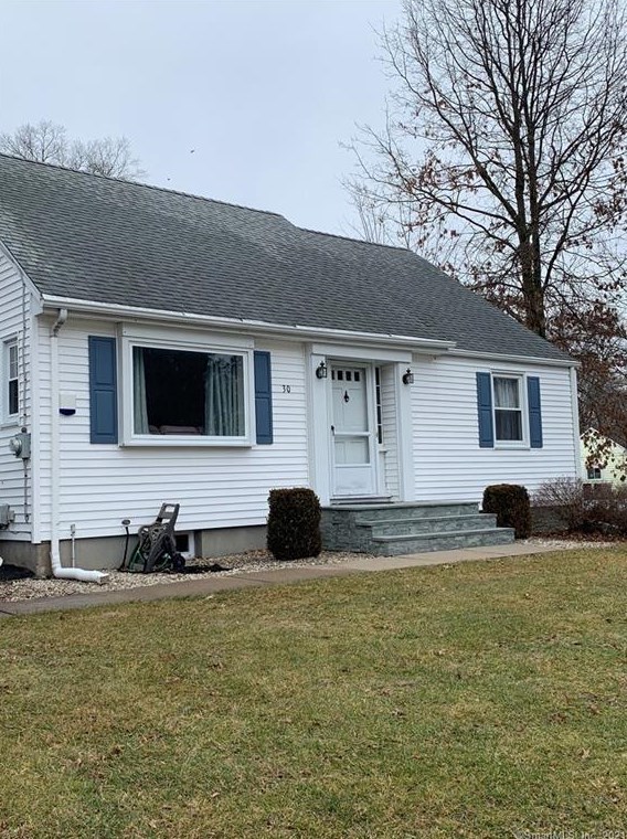 30 Fisk Dr, Hartford, CT 06111-2303