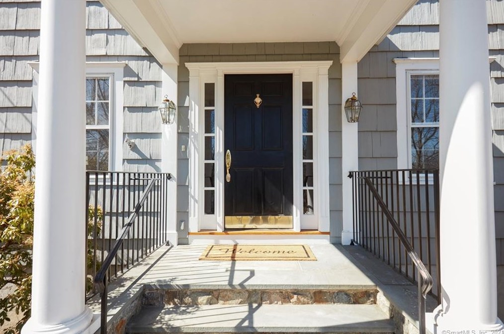 7 Pheasant Run, Tokeneke, CT 06820-4813