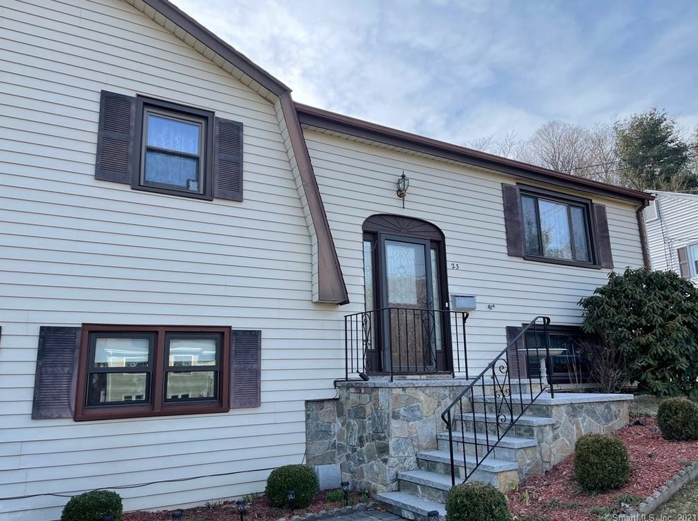 23 Pheasant Run, Kensington, CT 06037