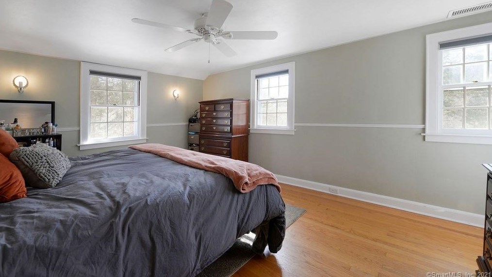 22 Coe St, Winsted CT 06098-1004 exterior