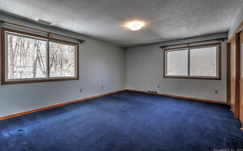 535 Carrington Rd, New Haven CT 06524-3158 exterior