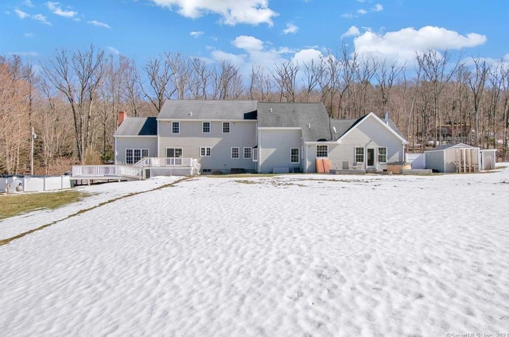 47 Foot Hills Rd, Durham, CT 06422