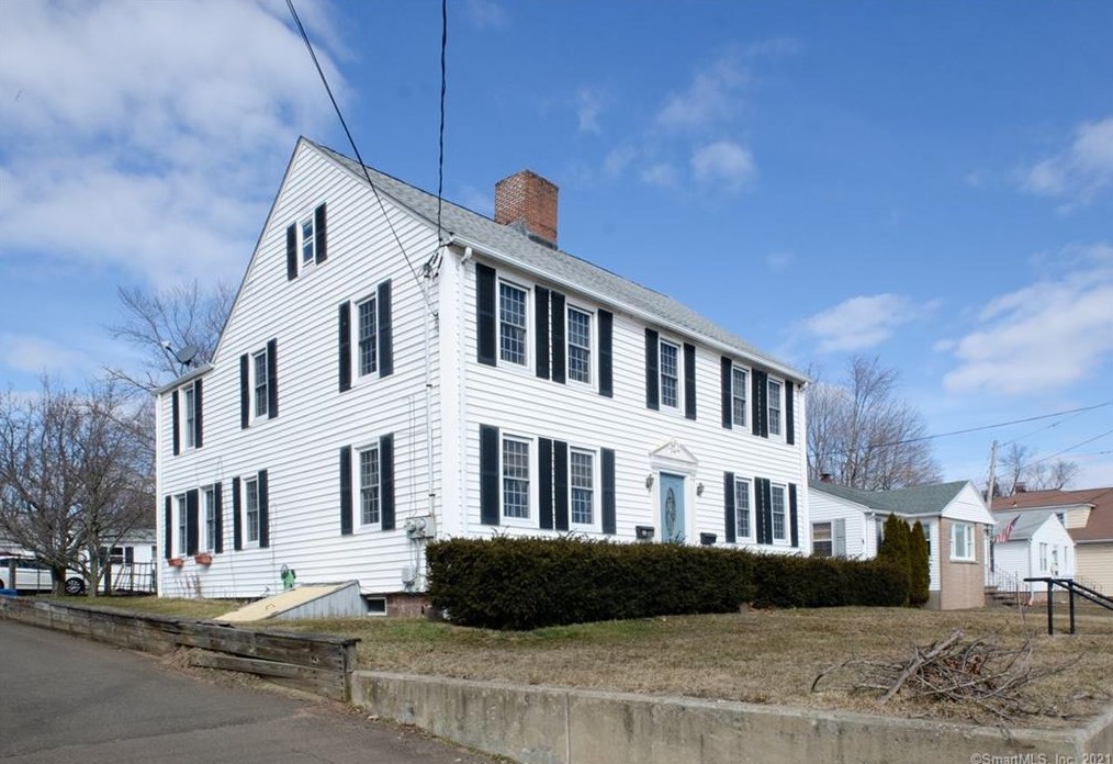 146 Hemingway Ave, New Haven, CT 06512 exterior