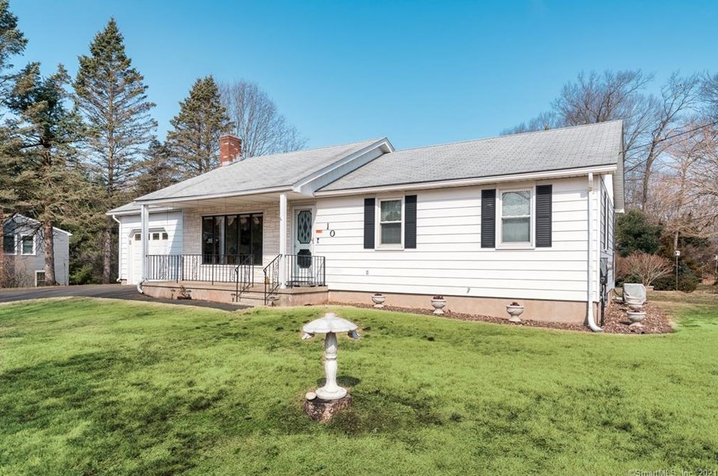 10 Greendale Ave, Cromwell, CT 06416-1536