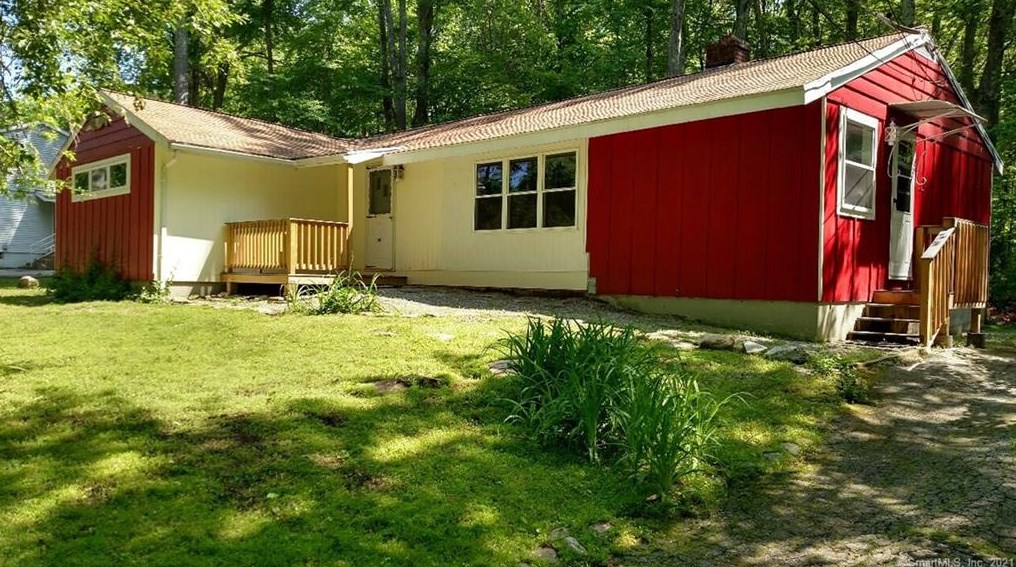 98 Woods Rd, North Windham, CT 06250