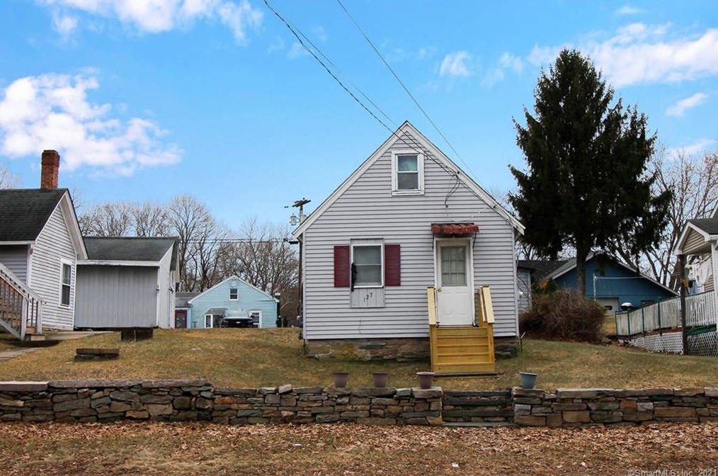 127 Route 2a, Norwich, CT 06365