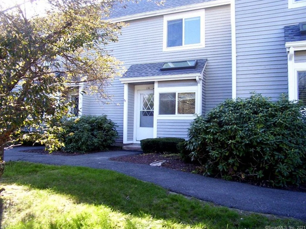 116 Hilltop Dr Unit 116, Simsbury, CT
