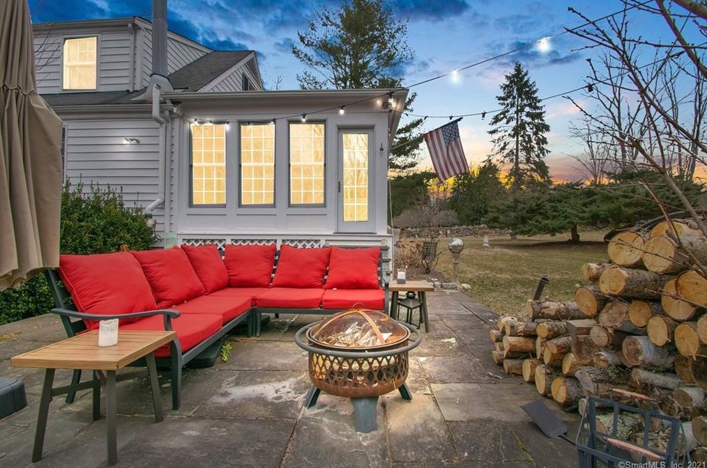 15 Sport Hill Rd, West Redding, CT 06896-3014