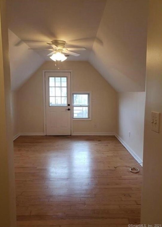 105 Hill St, Huntington, CT 06484