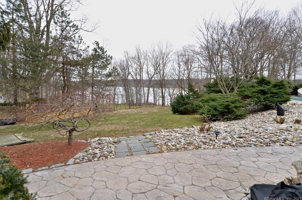 160 Founders Way, Stratford, CT 06614-1680