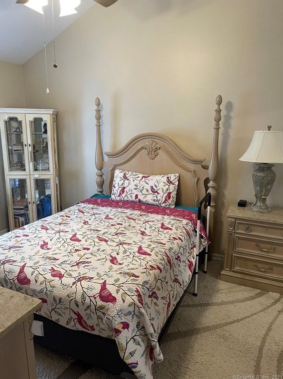 9 Monroe St, New Haven CT 06513-3033 exterior