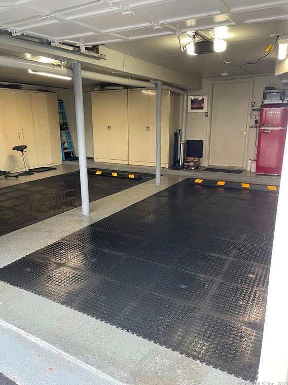 9 Monroe St, New Haven CT 06513-3033 exterior