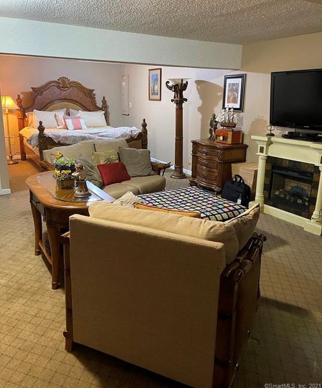 9 Monroe St, New Haven CT 06513-3033 exterior