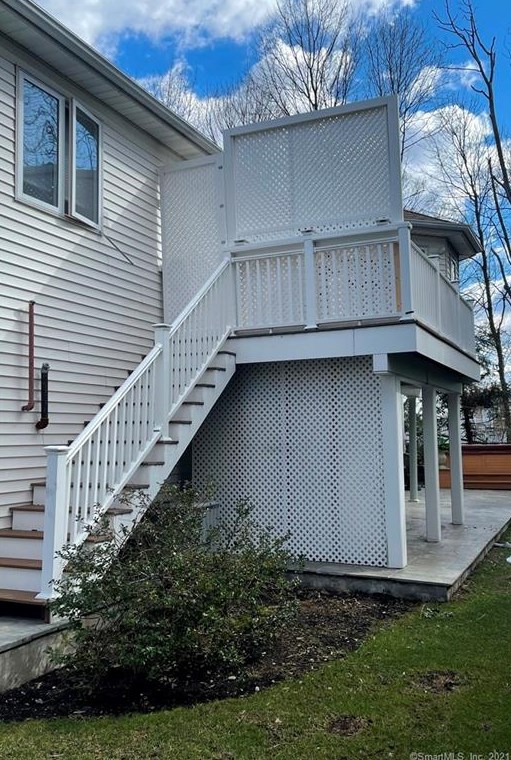 9 Monroe St, New Haven CT 06513-3033 exterior