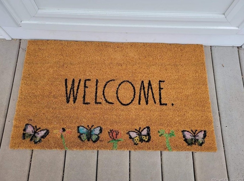 89 Park Dr, New Britain, CT 06053