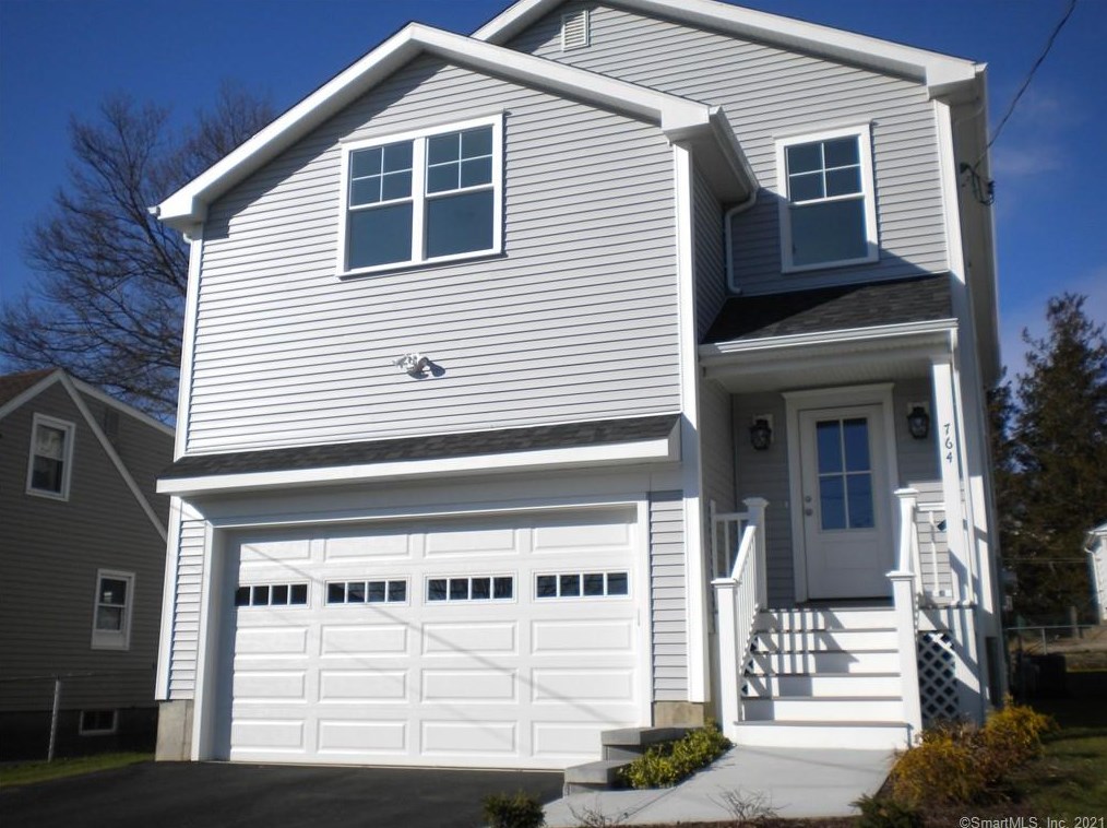 764 Old Stratfield Rd, Fairfield, CT 06825