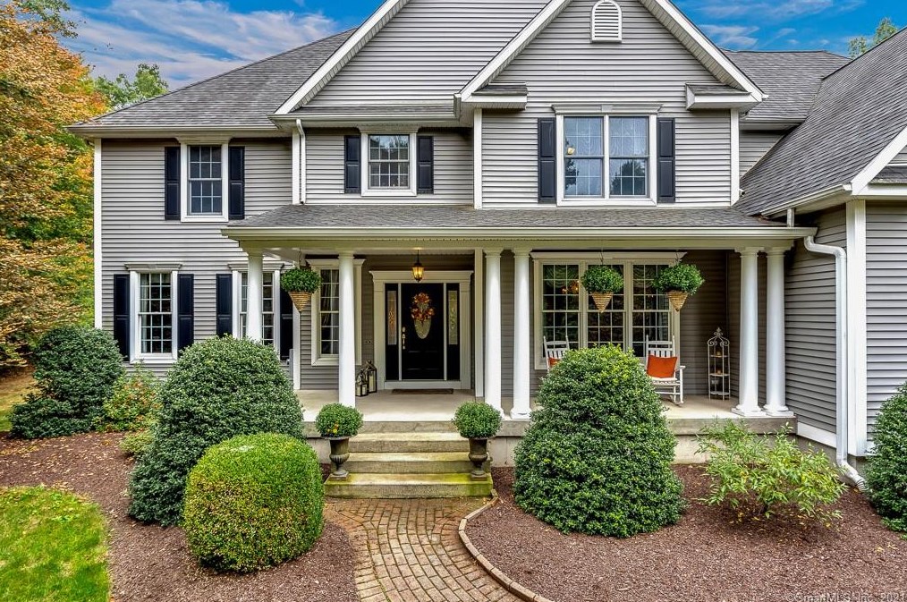 61 Sugar Bush Ln, Tolland CT 06084-2166 exterior