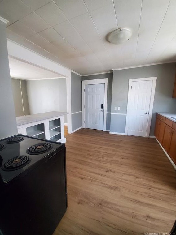 82 Village St #4, Vernon, CT 06066