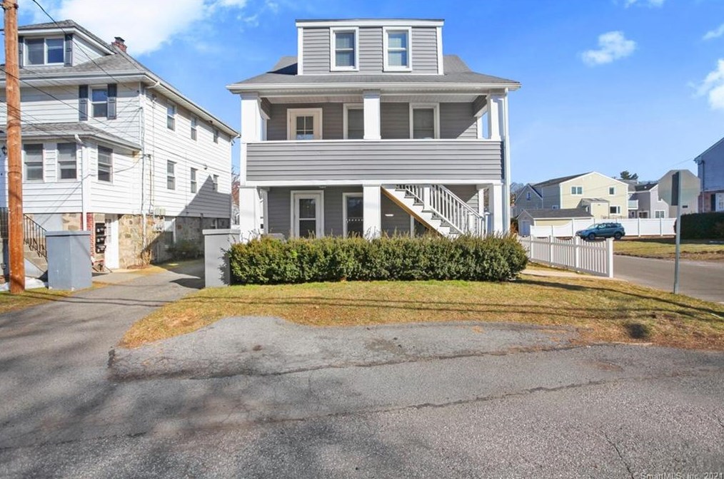 7 Bible St, Cos Cob, CT 06807