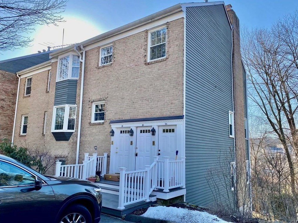3 Valley View Rd #30, Norwalk, CT 06851