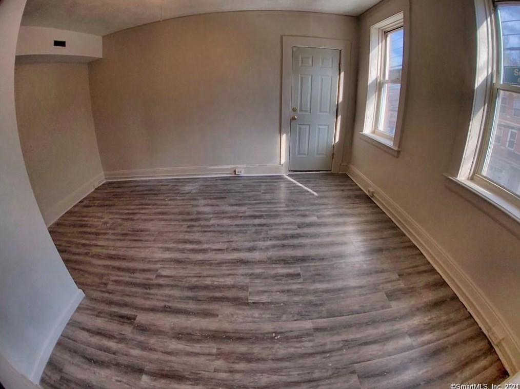 147 Center St #3, Huntington, CT 06484