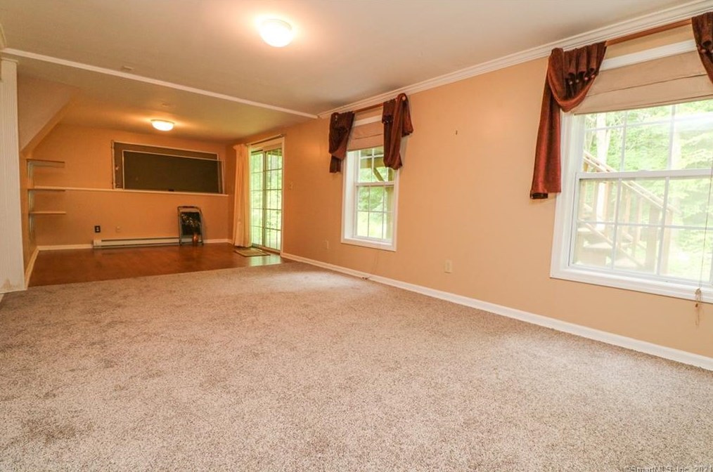 34 Indian Hill Rd Unit 34, Upper Stepney, CT