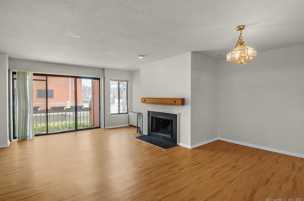 9 River Rd Unit 404, Cos Cob, CT 06807