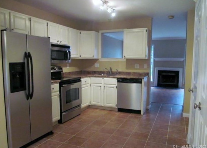 1275 Winsted Rd #314, Torrington, CT 06790