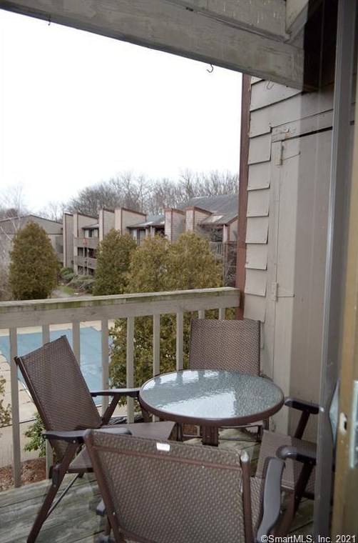 130 Coe Ave, New Haven CT 06512-4770 exterior